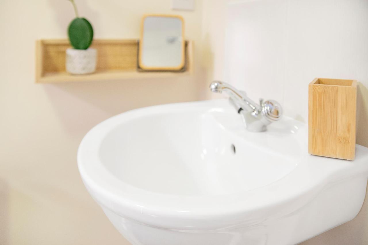 Mearns Street Apartments - Grampian Lettings Ltd アバディーン エクステリア 写真